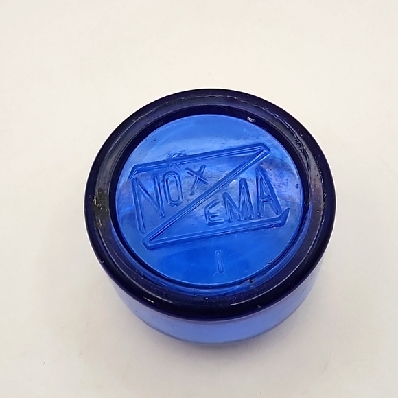 Vintage Noxema Cobalt Blue Glass Jar 4 oz - Picture 6 of 9